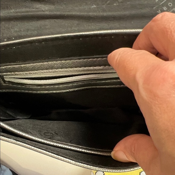 Jones New York Metallic Gray Crossbody Bag - Picture 4 of 4